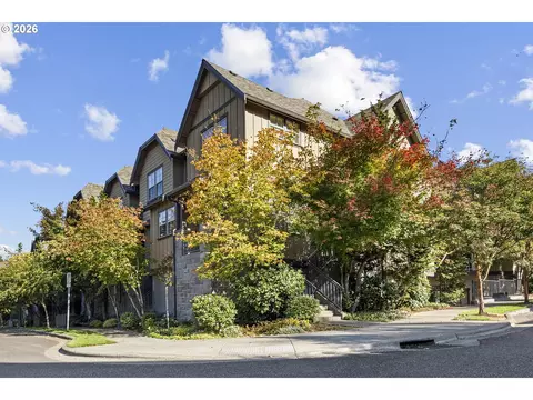 686 SW Rustica Ter, Portland, OR 97225