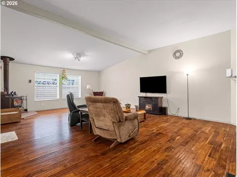 70460 Nick Thomas Rd, Rainier, OR 97048 photo 17