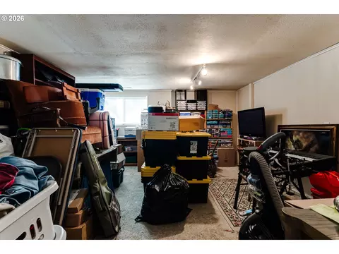 Other - 930 25th Pl, Springfield, OR 97477 photo 9 of 10