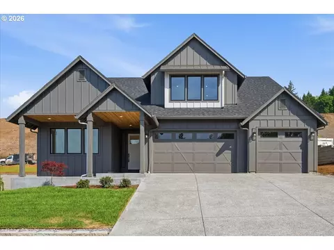 803 N V St, Washougal, WA 98671