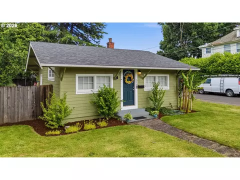 370 24th St, Salem, OR 97301