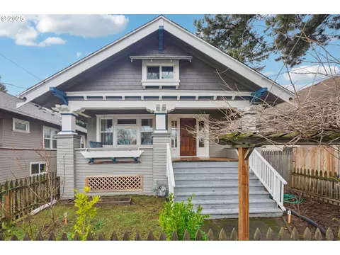 1409 SE 45th Ave, Portland, OR 97215