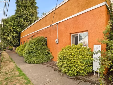 9004 N Mohawk Ave, Portland, OR 97203