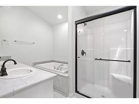 Bath - 1264 SE Larch Way, Gresham, OR 97080 photo 1 of 3