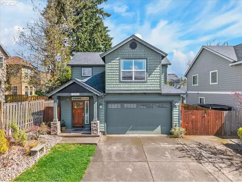 18842 Tanoak Way, Oregon City, OR 97045