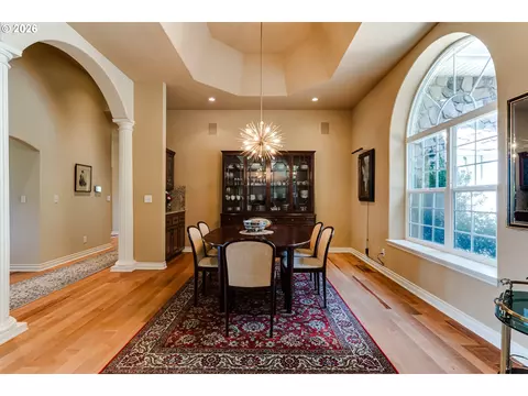 Dining - 32825 Kestrel Ln, Eugene, OR 97405 photo 1 of 3