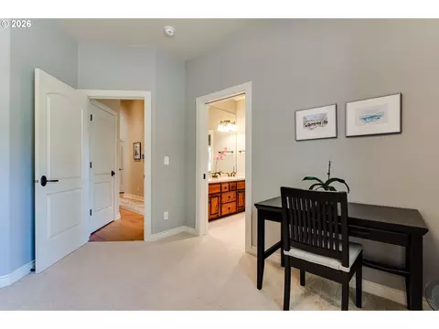 Other - 32825 Kestrel Ln, Eugene, OR 97405 photo 3 of 10