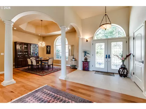 Entry Way - 32825 Kestrel Ln, Eugene, OR 97405 photo 1 of 2