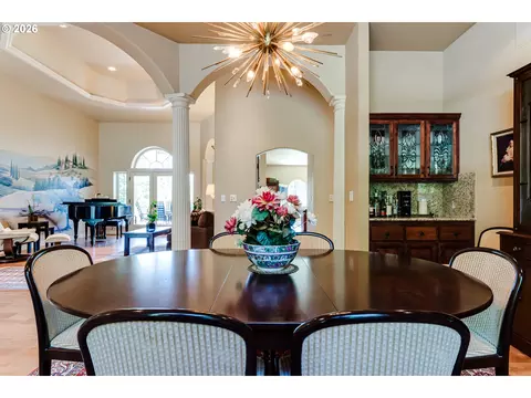 Dining - 32825 Kestrel Ln, Eugene, OR 97405 photo 2 of 3