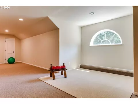 Other - 32825 Kestrel Ln, Eugene, OR 97405 photo 5 of 10