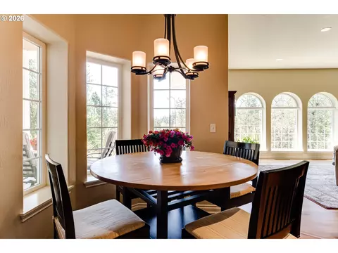 Dining - 32825 Kestrel Ln, Eugene, OR 97405 photo 3 of 3