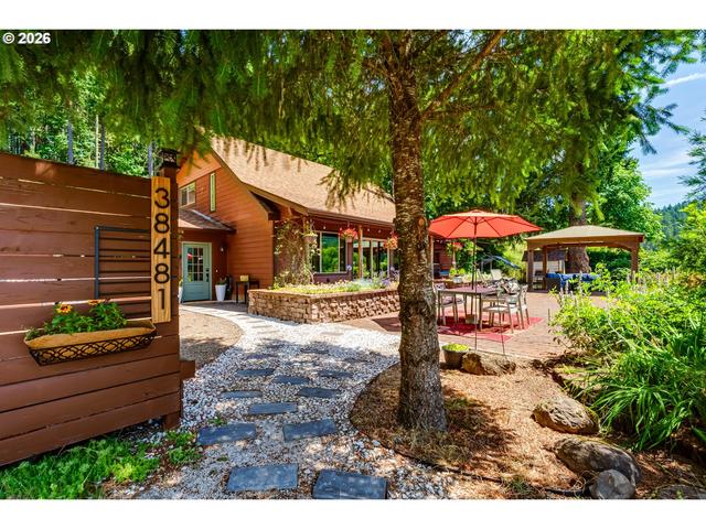 38481 Cartwright Creek Rd, Marcola, OR 97454