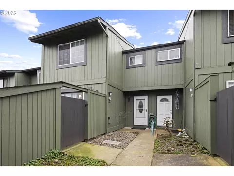 23850 NE Treehill Dr, Wood Village, OR 97060