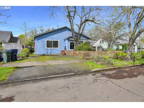 315 E 31st Ave, Eugene, OR 97405