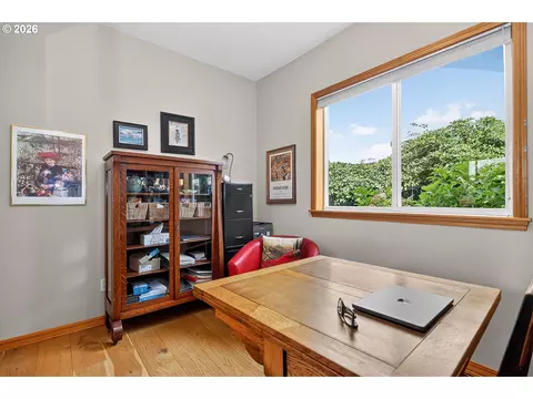 Other - 1663 5th St, Hood River, OR 97031 photo 5 of 8