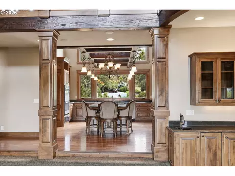 Dining - 90747 Diamond Ridge Loop, Eugene, OR 97408 photo 1 of 2