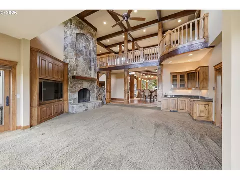 Living - 90747 Diamond Ridge Loop, Eugene, OR 97408 photo 1 of 9