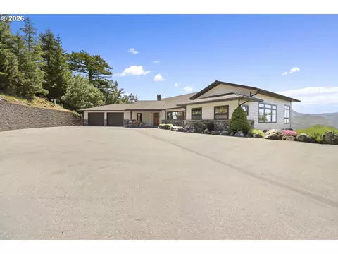 95500 Spirit Ridge Rd, Gold Beach, OR 97444