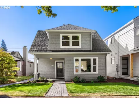 4206 SEllis St, Portland, OR 97206