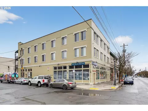 708 N Killingsworth St #11, Portland, OR 97217