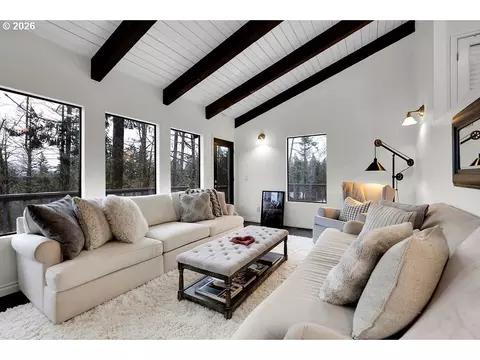 Living - 34846 Matthews Rd, Eugene, OR 97405 photo 2 of 6