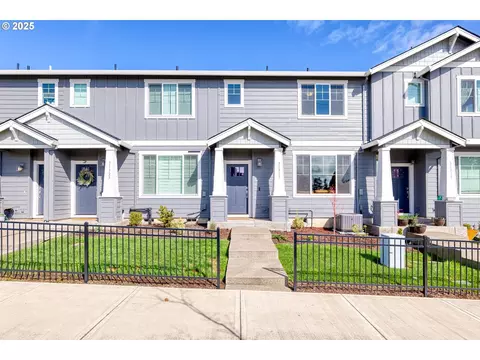31317 NW North Ave, North Plains, OR 97133