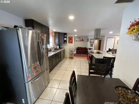 Kitchen - 223 N 13th Ave, Cornelius, OR 97113 photo 7 of 7