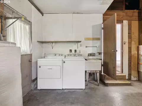 Other - 3673 Mapleton Dr, West Linn, OR 97068 photo 3 of 7