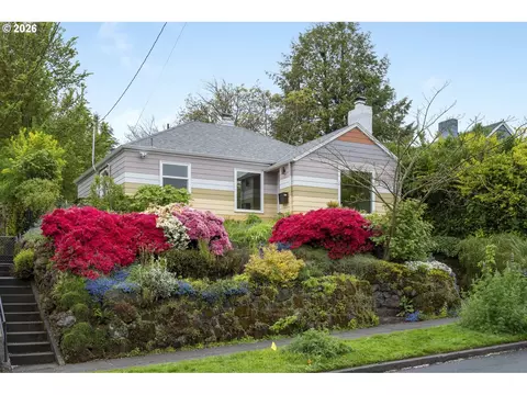 2115 SE 26th Ave, Portland, OR 97214