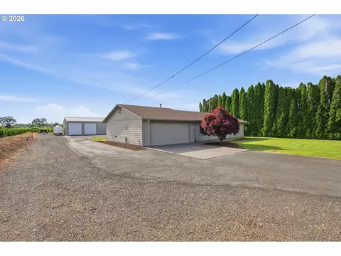 23901 NE Airport Rd, Aurora, OR 97002
