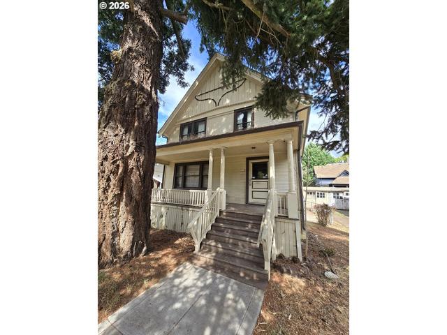 2212 NE 13th Ave, Portland, OR 97212
