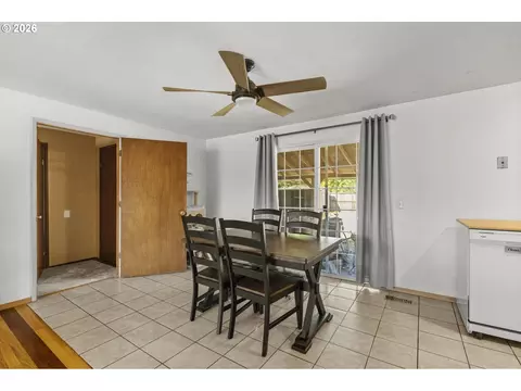 Dining - 382 S 46th St, Springfield, OR 97478 photo 1 of 2