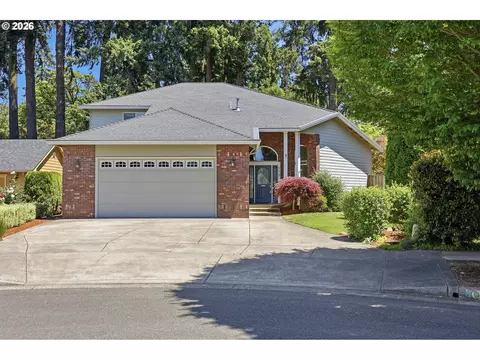 Exterior - 170 Daniel Dr, Eugene, OR 97404 photo 8 of 8