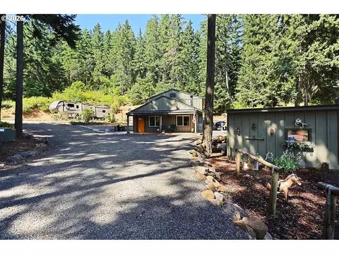 4340 Klm Dr, Mount Hood, OR 97041