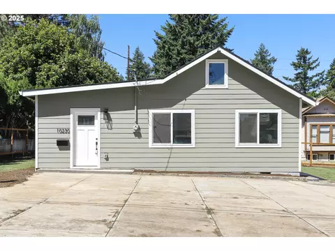 10240 NE Beech St, Portland, OR 97220