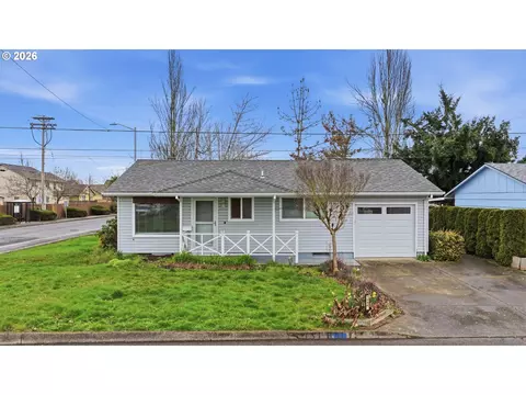 1390 Astor Way, Woodburn, OR 97071
