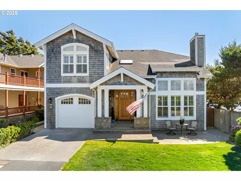 159 W Nelchena St, Cannon Beach, OR 97110