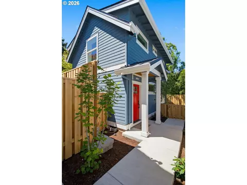 3395 SE 43rd Ave #B, Portland, OR 97202