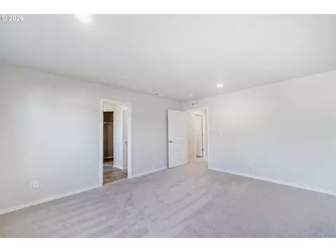 Bedroom - 2982 T St, Springfield, OR 97477 photo 11 of 11