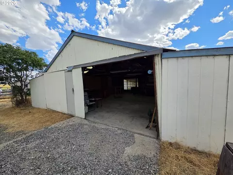 Other - 68883 Loop Dr, Hines, OR 97738 photo 23 of 25