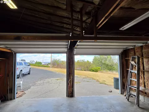 Other - 68883 Loop Dr, Hines, OR 97738 photo 20 of 25