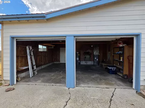 Other - 68883 Loop Dr, Hines, OR 97738 photo 15 of 25