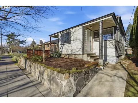 6023 N Amherst St, Portland, OR 97203