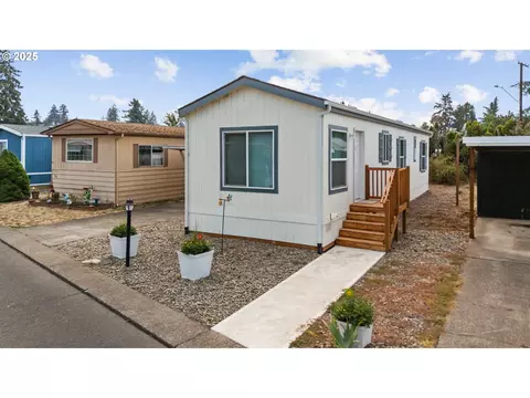 205 S 54th St #108, Springfield, OR 97478