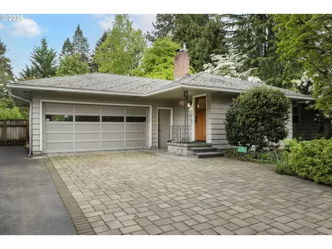 4255 Calaroga Cir, West Linn, OR 97068