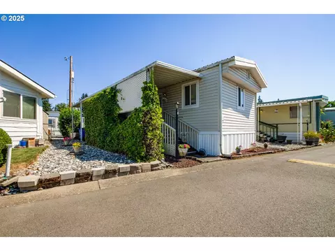 1004 NE 72nd St # 31, Vancouver, WA 98665