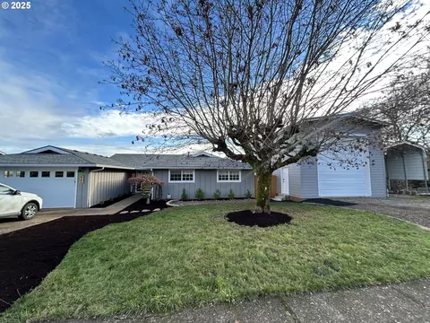2164 37th Ave, Salem, OR 97304
