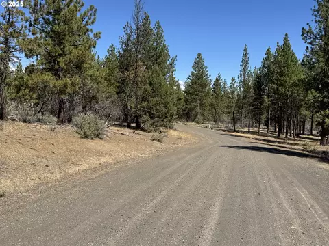 jean st, Chiloquin, OR 97624 photo 3