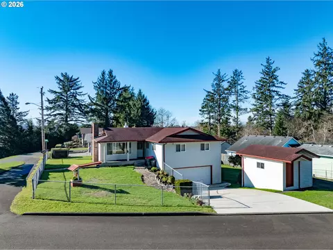 395 Cumberland St, Astoria, OR 97103