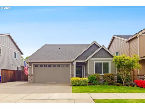 12716 Aspenwood Ln, Oregon City, OR 97045